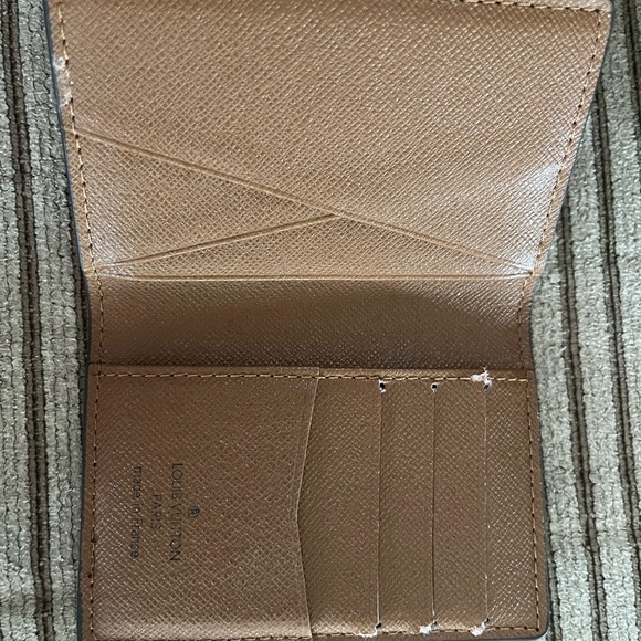 Designer- like Brown Monogram Wallet- it is NOT LV - Picture 2 of 2